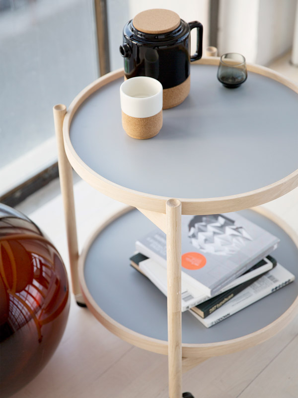 TRAY TABLE von Brdr. Krüger - Ablage in blau