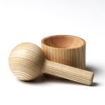 Holzmörser aus geölter Esche PINO von shibui