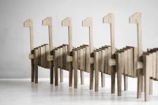 Einer Giraffe nachempfundene Deko-Holzfigur - Steckfigur POLYGRIF von Moebe  Deko-Holzfigur als Giraffe - Steckfigur POLYGRIF von Moebe