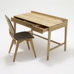 THEO MEDIUM DESK von Sixay - Schreibtisch mit Schubladen aus Holz