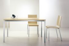 Der italienische Designer Stuhl KUADRA 1321 wertet moderne Büros und Heimarbeitsplätze sowohl funktional als auch optisch auf Bürostuhl aus Holz von Pedrali - KUADRA 1321