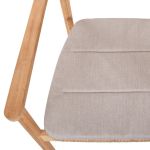 Detailansicht der Sitzfläche des Outdoor Armlehnstuhls CARMEN DINING CHAIR von Traditional Teak