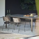 RADIUS von Jan Kurtz - Esstisch aus Holz und Keramik