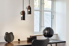 schwenkbare LED Pendelleuchte Spot aus Aluminium mit Holz und Messing - CARRONADE PENDANT SPOT von LE KLINT