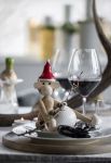 Kleiner Holzaffe von Kay Bojesen aus Eiche und Ahorn mit Weihnachtsmütze Kleiner Holzaffe von Kay Bojesen aus Eiche und Ahorn mit Weihnachtsmütze