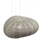 Kleine Design Hängeleuchte CLOUD aus Bambus von David Trubridge in der Farbe Schwarz kleine Design Hängeleuchte aus Bambus schwarz innen - CLOUD von David Trubridge