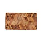 Das kleine Schneidebrett ARC CARVINGBOARD aus Akazie von Andersen Furniture imisst 50 x 27 cm Schneidebrett aus Akazienholz (50 x 27 cm) - ARC CARVINGBOARD von Andersen Furniture