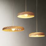 design Pendelleuchten flach und rund aus Holz - TR40 von Tom Rossau
