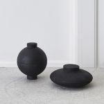 Holzschatulle WOODEN GALAXY und Ringschatulle WOODEN SPHERE von Kristina Dam Holzschatulle WOODEN GALAXY und Ringschatulle WOODEN SPHERE von Kristina Dam