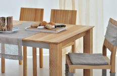 Esstisch ausziehbar in Eiche geölt SLIM von vitamin design