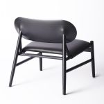 Designer Longe Sessel aus Holz in Eiche schwarz - FERDINAND von Brdr. Krüger