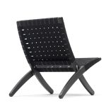 Loungesessel aus Eichenholz, schwarz lackiert mit Gurtband in schwarz - Der MG501 Cuba Chair von Carl Hansen and Son