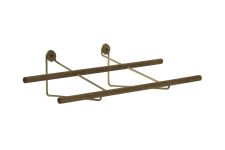 Der Designer We Do Wood kombiniert für das Wand Schuhregal SHOE RACK MINI Holz und Metall - es entsteht ein moderner Kontrast We Do Wood SHOE RACK MINI - Wand Schuhregal aus Eiche und Messing