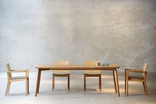 Holzstuhl fürs Esszimmer mit Design Tisch von Jan Kurtz - KELLEY