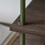 MOEBE - SHELVING SYSTEM WIDE TALL SHELVES in Eiche geräuchert / Pine Green