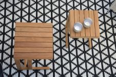 Jan Kurtz - CERO Teakholz Beistelltische für den heimischen Outdoor-Bereich