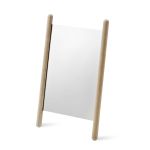 GEORG TABLE MIRROR von Skagerak - Designer Wandspiegel in Eiche natur Tischspiegel aus Holz in Eiche natur - GEORG TABEL MIRROR von Skagerak