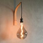 LeuchtNatur - ARCUS Wandlampe mit Glühbirne und Halterung aus Holz