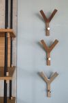 Holz Garderobenhaken MINI Y-HOOK von Hoigaard