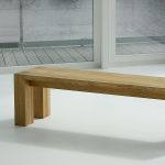 Die moderne SItzbank TAURUS von vitamin design in der Variante Eiche geölt TAURUS von vitamin design Sitzbank aus Holz in Eiche