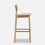 Eleganter Barstuhl aus Holz mit Lehne SOMA BAR STOOL von WOUD