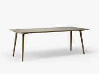 Seitenansicht Esstisch 200 x 90 cm in Eiche IN BETWEEN SK5 von &tradition