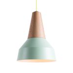 EIKON BASIC mit einer Fassung aus Eichenholz und gelbem Kabel EIKON BASIC von Schneid mit einer Fassung aus Eichenholz und gelbem Kabel