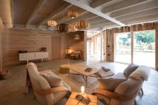 Design Tischlampe ARCHER mit Holzfuß aus Eiche für moderne Wohn- oder Schlafzimmer Design Tischlampe mit Holzfuß aus Eiche von Tom Raffield - ARCHER
