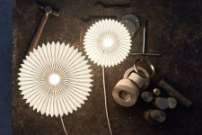 LE KLINT Model 375 runde Design Tischleuchte mit Papier Lampenschirm in Medium und Small