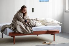 Bett aus Stahl / Edelstahl - BED von MOEBE