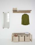 Wandspiegel mit Holz - CUTTER mit CUTTER BENCH und CUTTER BOX von Skagerak