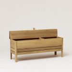 moderne Truhenbank aus Holz mit Stauraum - A LINE STORAGE BENCH von FORM & REFINE