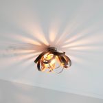 Deckenleuchte aus Walnussholz SKIPPER SMALL FLUSH CEILING LIGHT von Tom Raffield
