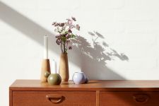 Moderne, runde Kerzenhalter und Teelichthalter ROUND N ROUND aus Holz im dänischen Design von applicata Kerzenhalter und Teelichthalter rund aus Holz in dänischen Design - ROUND N ROUND von applicata