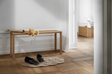 Sitzbank aus Holz 90 cm Peg Bench von Moebe