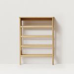 72 cm breites Schuhregal A LINE SHOE RACK von FORM & REFINE in Eiche geölt offenes Schuhregal aus Holz in Eiche geölt - A LINE SHOE RACK 72 von FORM & REFINE