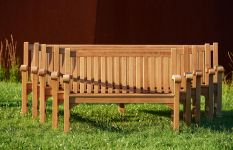 Holz-Gartenbank VICTORIA aus Teakholz in 5 Größen  Holz-Gartenbank VICTORIA aus Teakholz in 5 Größen