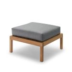 Outdoor Hocker aus Holz in Teak - VIRKELYST POUF in Ash von Skagerak