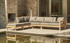 Vielseitiger Loungehocker MAXIMA aus Teak in Kombination mit dem Loungesofa MAXIMA Traditional Teak - MAXIMA Loungehocker aus Teak