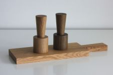 Salz- und Pfeffermühlen in Eiche und geräucherter Eiche