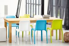 Schlichter Massivholztisch CASA in Eiche für die Küche von Jan Kurtz schlichter Massivholztisch in Eiche für die Küche - CASA von Jan Kurtz