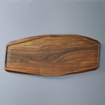 Stilvolles Schneidebrett CARVING BOARD mit Saftrille aus Walsnussholz  CARVING BOARD von Noyer - Schneidebrett aus Walnuss mit Saftrille