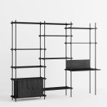 Regal mit Schreibtisch in Eiche schwarz / Schwarz - SHELVING SYSTEM WORKSPACE WIDE von MOEBE