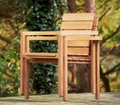 stapelbarer Design Gartenstuhl MAXIMA von Traditional Teak 