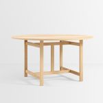 ROUND DINING TABLE - Esstisch aus Eiche in rund von Moebe