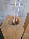uccellino - COLUMN 25 eckige Holzvase in Eiche