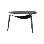 Moderner Couchtisch HANG OUT COFFEE TABLE von UMAGE in Eiche, schwarz gebeizt mit Verbindungselementen aus Messing Design Couchtisch in Eiche schwarz - Hang Out Coffee Table von Umage