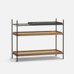 offenes Regal aus Metall und Holz - TRAY SHELF LOW Konfiguration 6 von WOUD