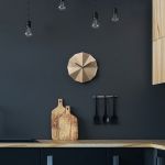 LAWA DESIGN - DELTA CLOCK Wanduhr aus Holz in Eiche