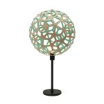 ausgefallene Tischleuchte aus Bambus in natur / aqua - CORAL von David Trubridge